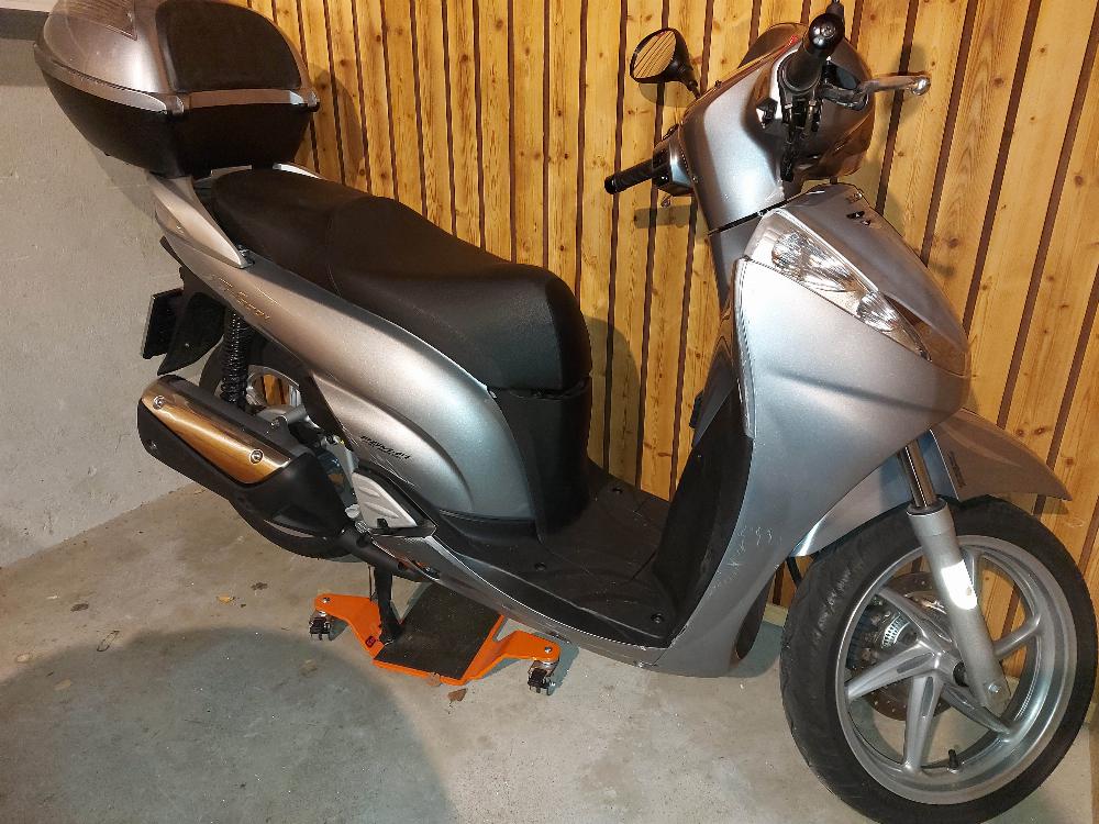 Motorrad verkaufen Honda SH 300 i ABS Ankauf